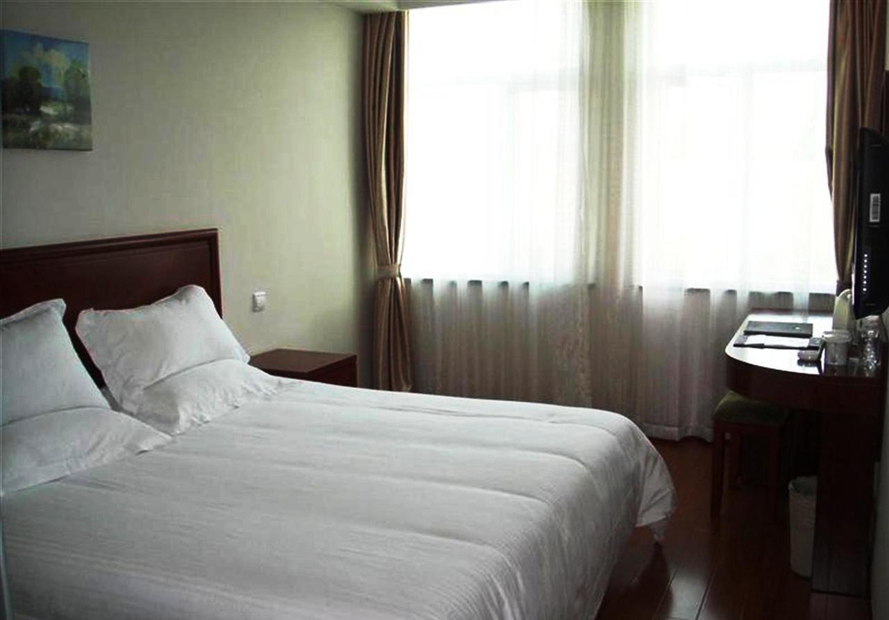 Greentree Inn Shanghai Songjiang University City New Songjiang Road Express Hotel المظهر الخارجي الصورة