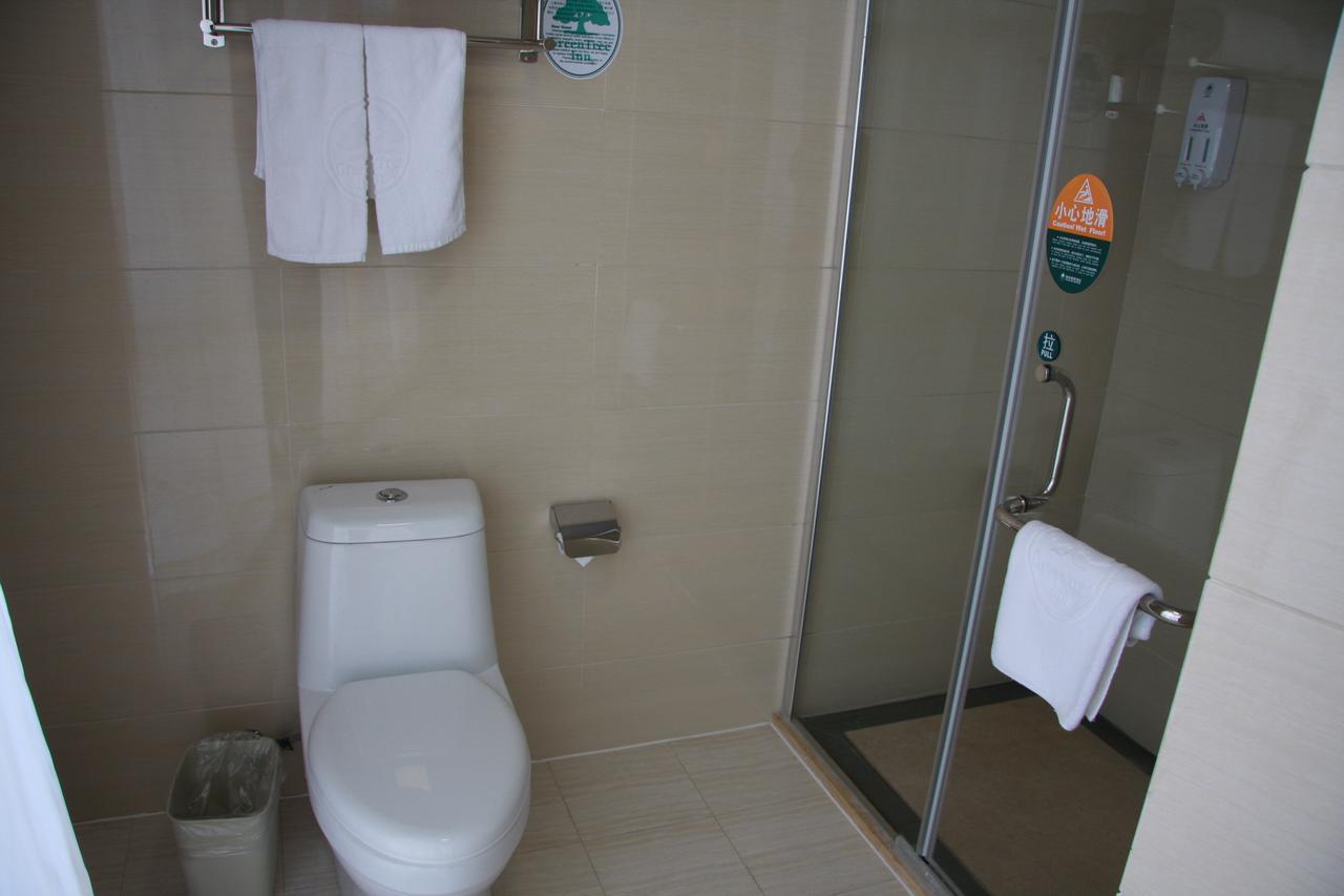 Greentree Inn Shanghai Songjiang University City New Songjiang Road Express Hotel المظهر الخارجي الصورة